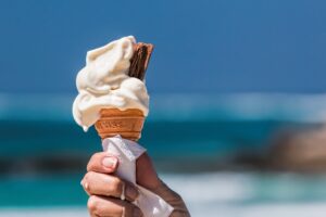 Ice cream with flake